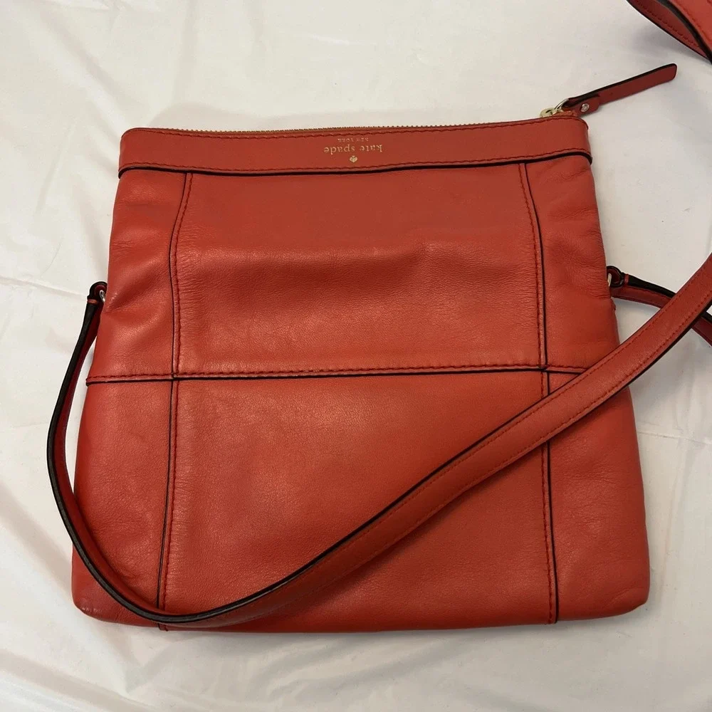 Kate Spade Fremont Place JULIAN Red Coral Leather Purse Crossbody Bag 10 X 6‎